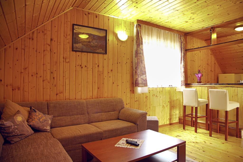 Apartment Ines Smoljanac Esterno foto
